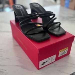 Whisbone sandals Romy size 10